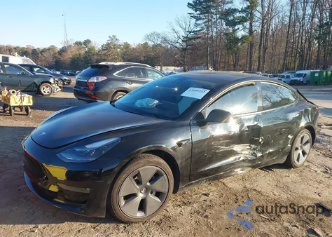 2022 Tesla Model 3 Long Range Dual Motor All-Wheel Drive z USA, uszkodzony, nr VIN 5YJ3E1EB5NF120111